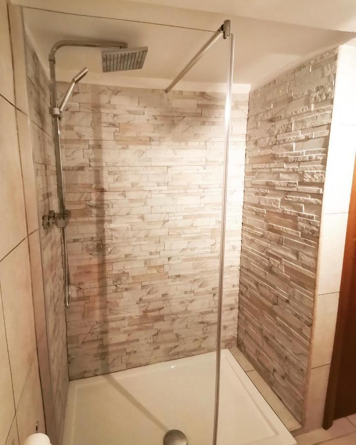 Dale Rooms Νάπολη Εξωτερικό φωτογραφία