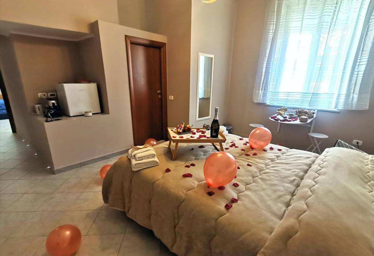 Dale Rooms Νάπολη Εξωτερικό φωτογραφία